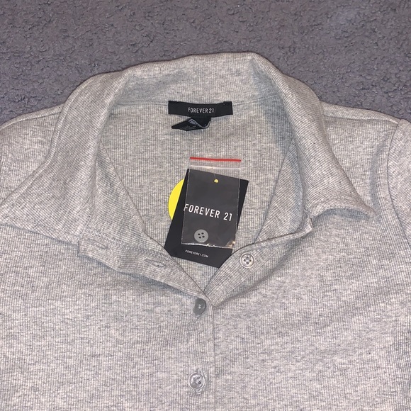 Gray button down top - Picture 3 of 5